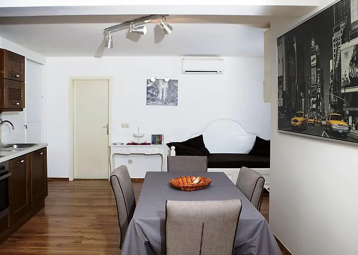 Roko Apartment Omis